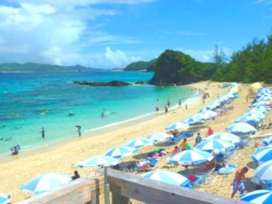 海水浴での持ち物！貴重品やスマホの管理はどうする？