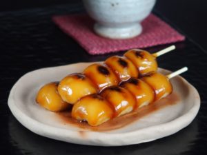 みたらし団子は冷凍できる？やり方と解凍方法・食べ方